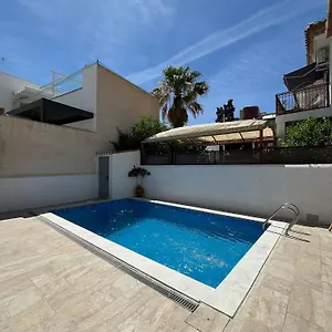 https://apartamento-acogedor-en-granada.es-andalucia.com